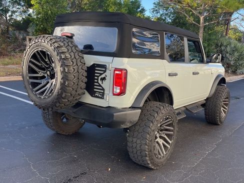 Used 2023 Ford Bronco Big Bend image 9