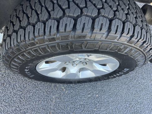 Used 2020 RAM 1500 Big Horn RWD image 11