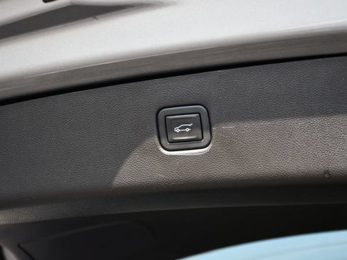 Used 2023 Chevrolet Blazer LT w/ Convenience Package FWD image 34
