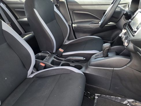 Certified 2025 Nissan Versa S w/ Trunk Package image 9