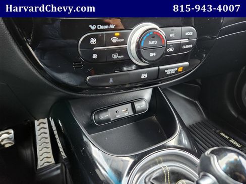 Used 2016 Kia Soul + w/ Audio Package image 9