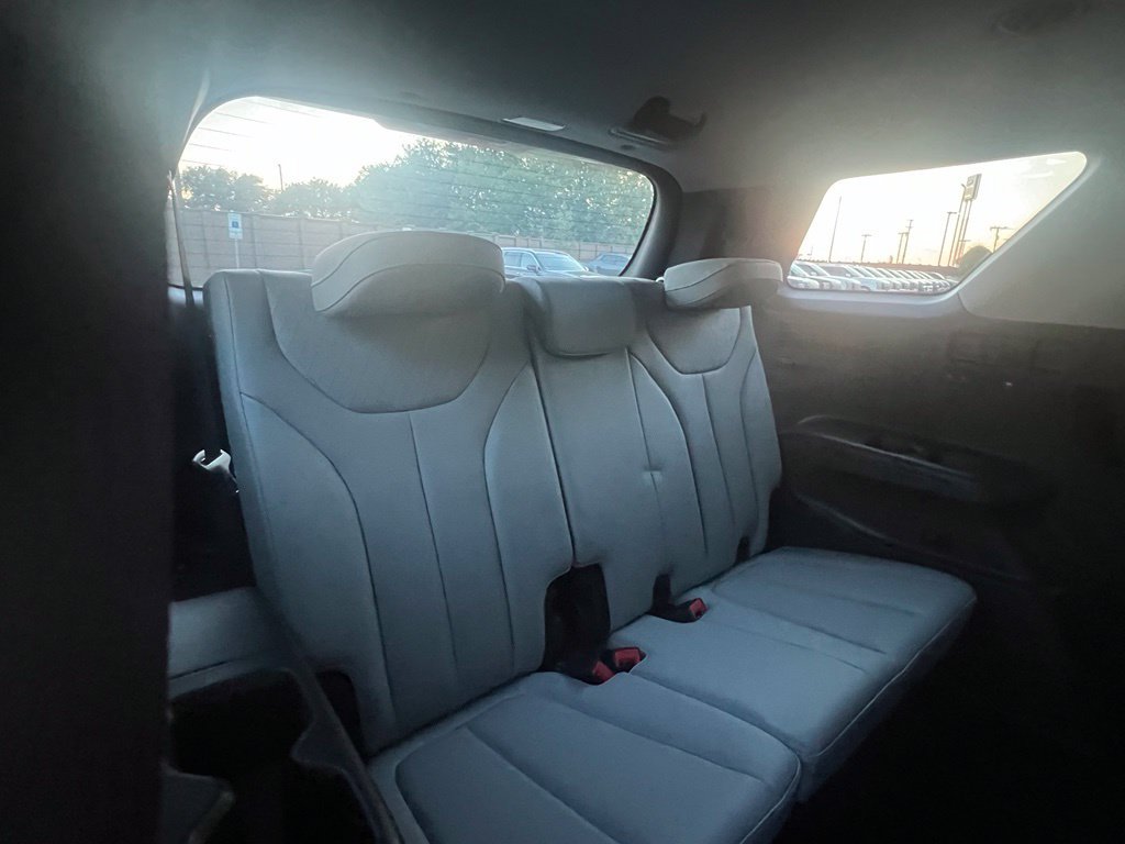Used 2020 Hyundai Palisade SEL FWD image 10