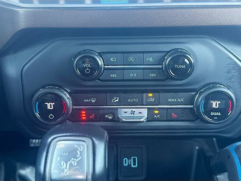 Used 2023 Ford Bronco Outer Banks AWD/4WD image 20
