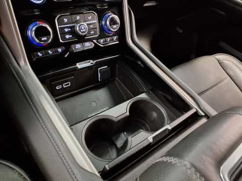 Used 2021 GMC Yukon Denali image 25