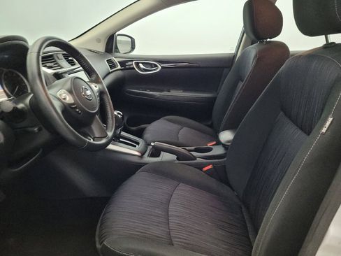 Used 2019 Nissan Sentra SV FWD image 17