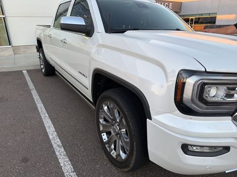 Used 2017 GMC Sierra 1500 Denali w/ Denali Ultimate Package image 2