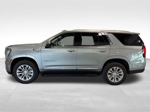Certified 2025 GMC Yukon Denali image 4