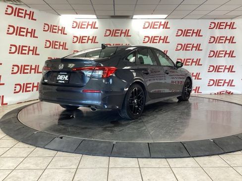 Used 2024 Honda Civic Sport image 7
