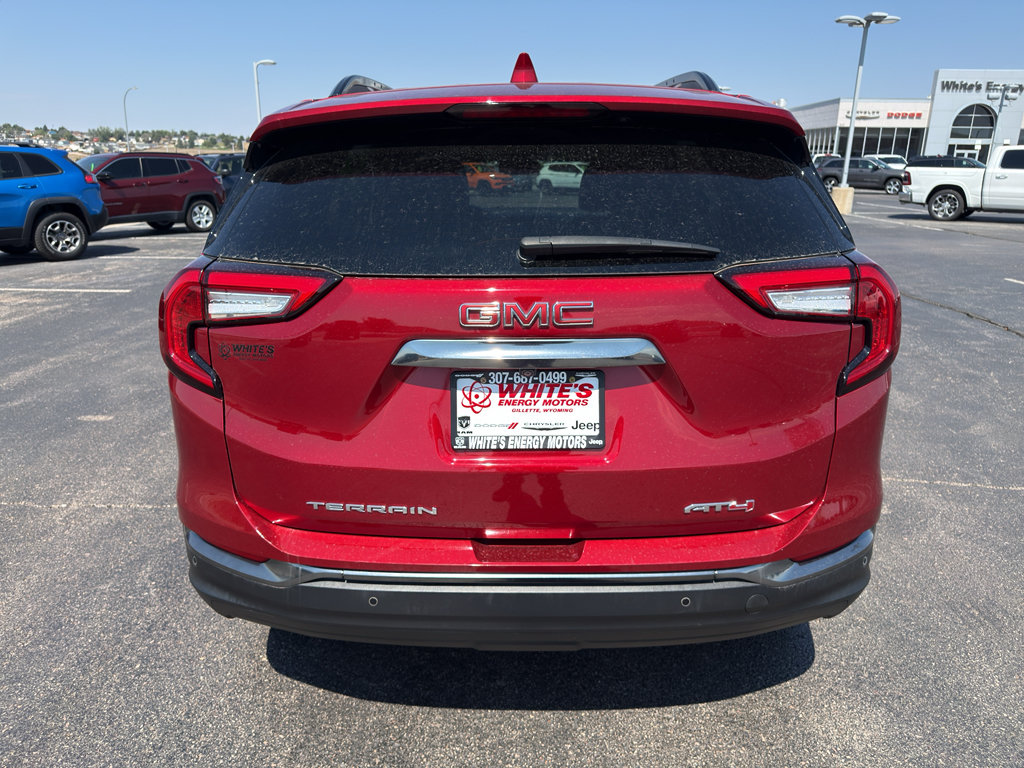 Used 2023 GMC Terrain AT4 w/ Tech Package AWD/4WD image 5