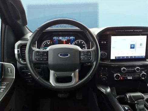 Certified 2022 Ford F150 XLT w/ Equipment Group 302A High image 15