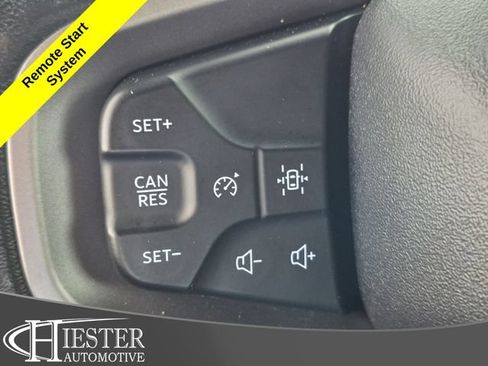 Used 2022 Ford Bronco Black Diamond w/ Sasquatch Package AWD/4WD image 17