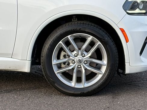 Used 2024 Dodge Durango GT RWD image 6