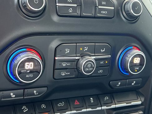 Used 2019 Chevrolet Silverado 1500 RST AWD/4WD image 19