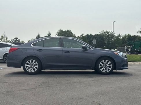 Used 2016 Subaru Legacy 2.5i Premium AWD/4WD image 8