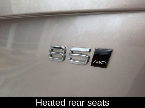 Used 2023 Volvo XC90 B5 Plus image 17