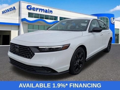 Used 2025 Honda Accord SE image 1