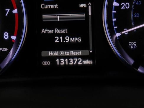 Used 2016 Toyota Highlander XLE FWD image 23