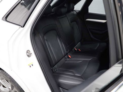 Used 2018 Audi Q3 2.0T Premium Plus w/ Premium Plus Package image 35