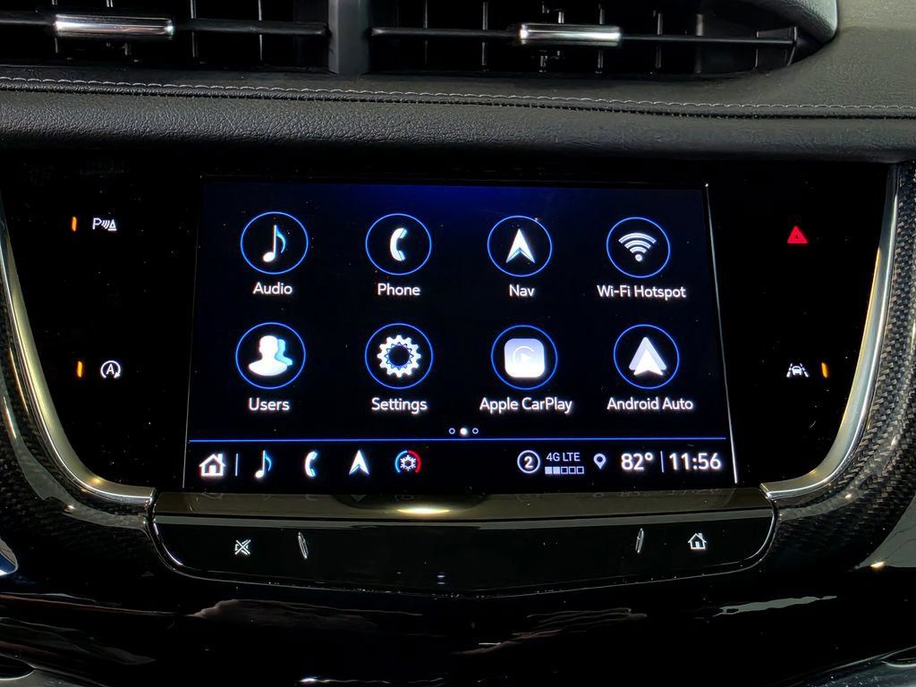 Used 2025 Cadillac XT6 Sport w/ LPO, Floor Liner Package AWD/4WD image 58
