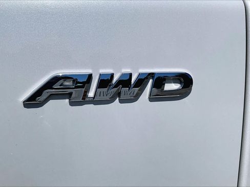 Used 2022 Honda CR-V EX-L image 10