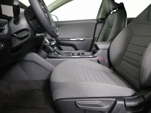 New 2025 Kia K4 EX image 10