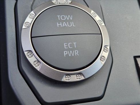 Used 2026 Toyota Tacoma SR5 RWD image 14