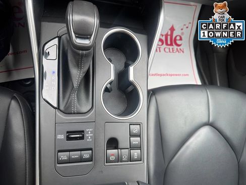 Used 2023 Toyota Highlander XLE AWD/4WD image 36