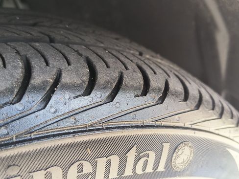 Used 2019 Ford Escape SE image 13