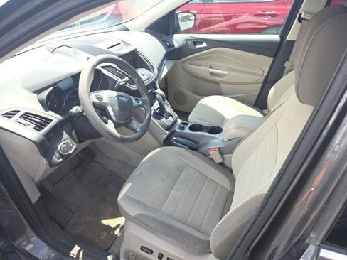 Used 2015 Ford Escape SE w/ Equipment Group 201A FWD image 7