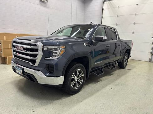Used 2019 GMC Sierra 1500 SLE w/ Preferred Package AWD/4WD image 9