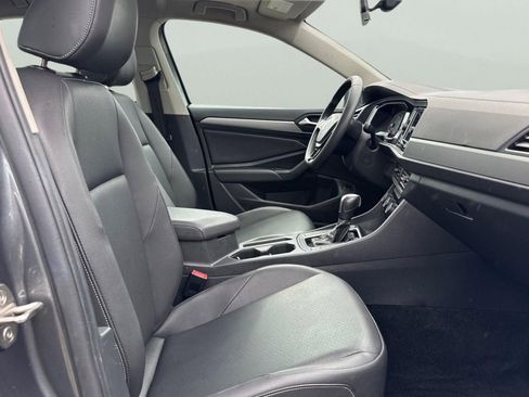 Used 2020 Volkswagen Jetta SE image 17