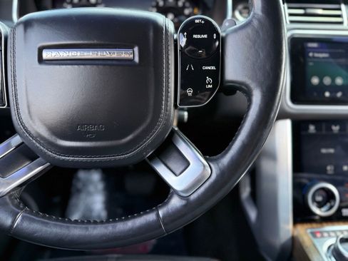 Used 2018 Land Rover Range Rover Supercharged image 27