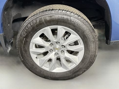 Used 2024 Chevrolet Silverado 1500 Custom image 35