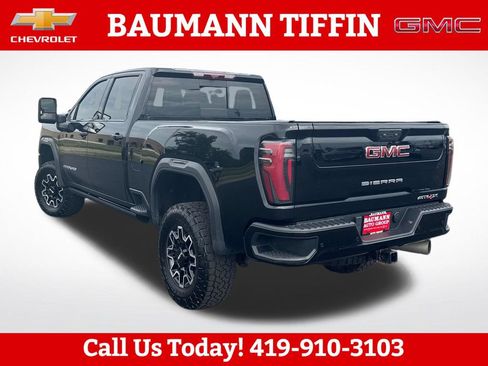 Used 2024 GMC Sierra 2500 AT4X AWD/4WD image 5