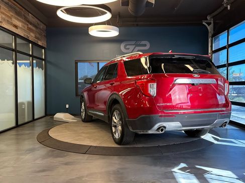 Used 2020 Ford Explorer Limited AWD/4WD image 5