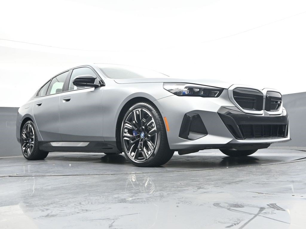 Used 2025 BMW i5 M60 w/ Executive Package AWD/4WD image 27