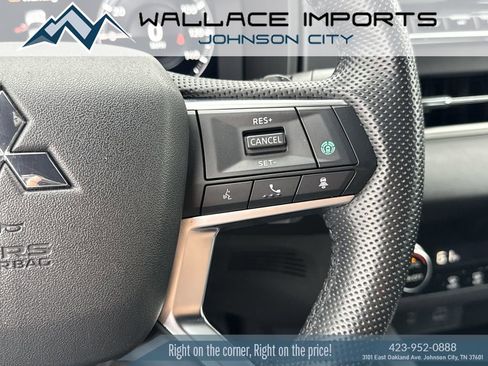 Used 2023 Mitsubishi Outlander SE Black Edition AWD/4WD image 32