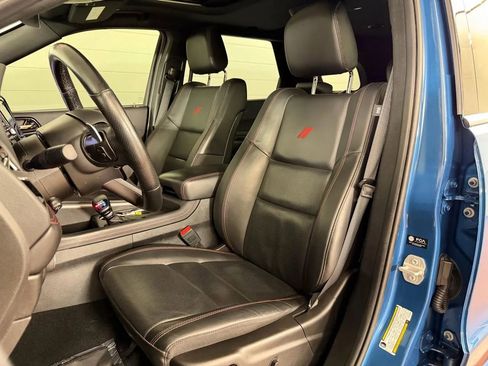 Used 2024 Dodge Durango GT AWD/4WD image 13