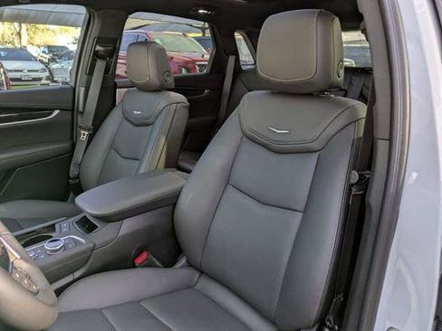 New 2025 Cadillac XT5 Premium Luxury w/ Technology Package image 28
