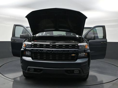 Used 2019 Chevrolet Silverado 1500 Custom w/ Custom Value Package RWD image 33