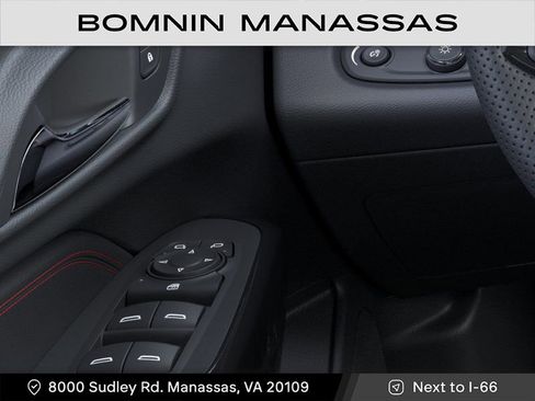 New 2026 Chevrolet Trax RS w/ Sunroof Package FWD image 22