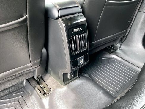 Used 2022 Jeep Compass Limited AWD/4WD image 26