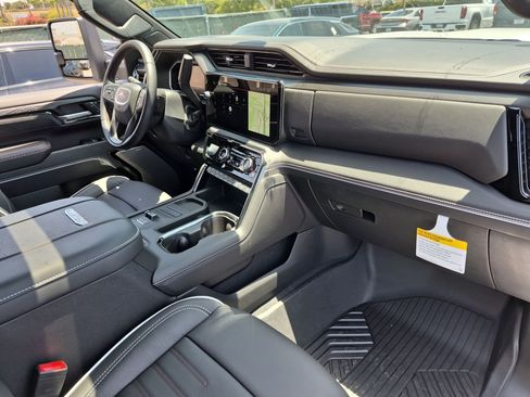 New 2026 GMC Sierra 2500 AT4X w/ AT4X AEV Edition AWD/4WD image 31