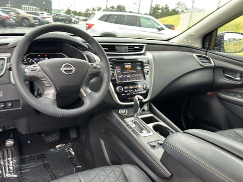 Used 2024 Nissan Murano Platinum w/ Cargo Package image 16
