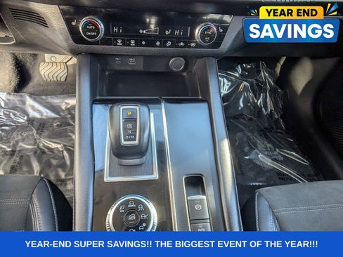 Used 2023 Mitsubishi Outlander SE image 24