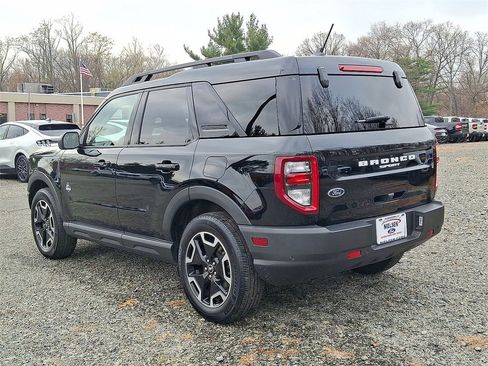 Certified 2024 Ford Bronco Sport Outer Banks w/ Tech Package image 11