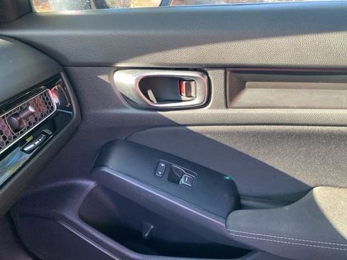 Used 2024 Honda Civic Sport image 19