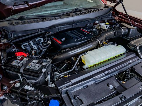 Used 2025 Ford F150 Raptor AWD/4WD image 41