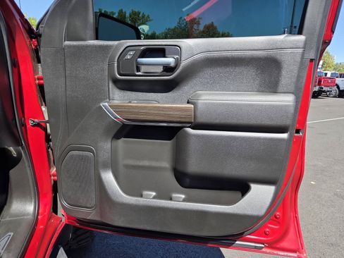 Used 2021 Chevrolet Silverado 1500 LT Trail Boss AWD/4WD image 22