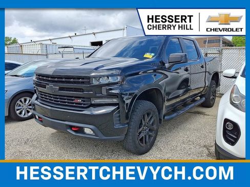 Used 2021 Chevrolet Silverado 1500 LT Trail Boss AWD/4WD image 1